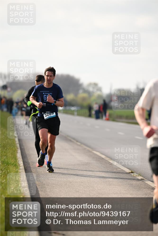 12.04.2026 - 45. Internationalen Wilhelmsburger Insellauf Dr. Thomas Lammeyer http://msf.ph/oto/9439167 12.04.2026 09:58:28 Laufen 2023, 3289 meine-sportfotos.de