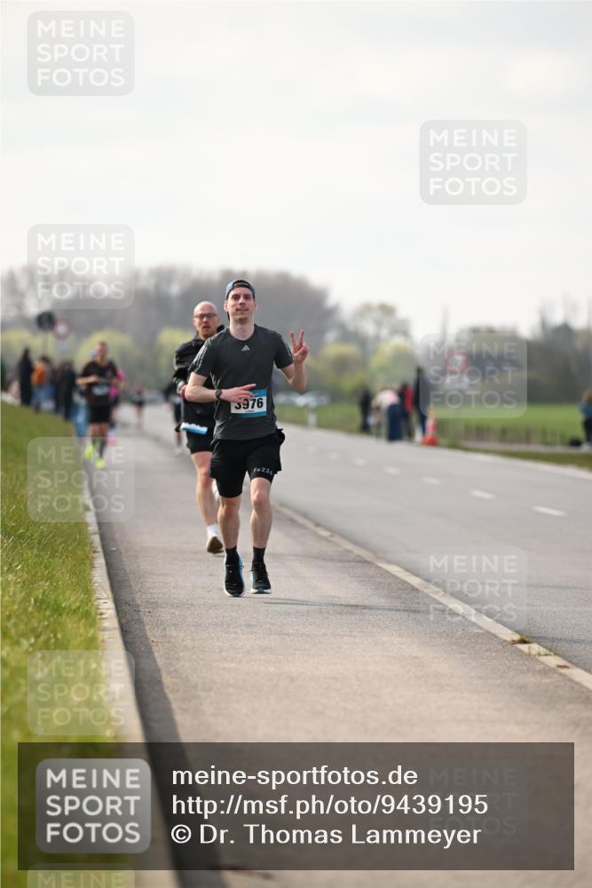 12.04.2026 - 45. Internationalen Wilhelmsburger Insellauf Dr. Thomas Lammeyer http://msf.ph/oto/9439195 12.04.2026 09:58:38 Laufen 5976, 226 meine-sportfotos.de