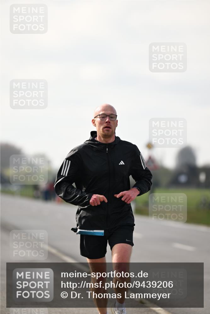 12.04.2026 - 45. Internationalen Wilhelmsburger Insellauf Dr. Thomas Lammeyer http://msf.ph/oto/9439206 12.04.2026 09:58:43 Laufen  meine-sportfotos.de