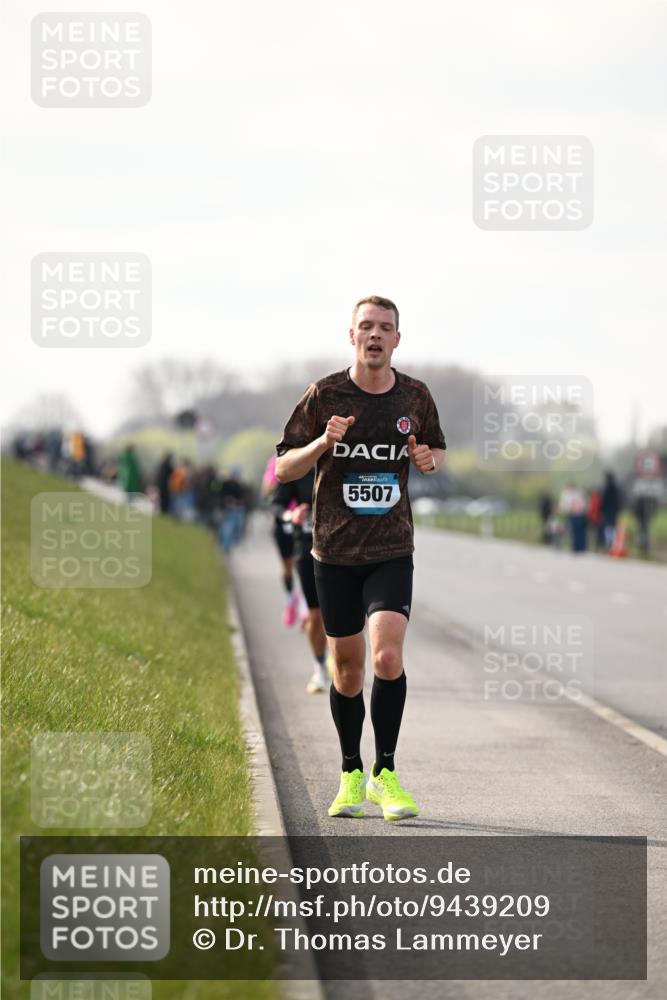 12.04.2026 - 45. Internationalen Wilhelmsburger Insellauf Dr. Thomas Lammeyer http://msf.ph/oto/9439209 12.04.2026 09:58:53 Laufen 5507 meine-sportfotos.de