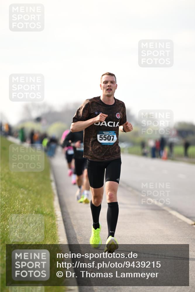 12.04.2026 - 45. Internationalen Wilhelmsburger Insellauf Dr. Thomas Lammeyer http://msf.ph/oto/9439215 12.04.2026 09:58:54 Laufen 5507 meine-sportfotos.de