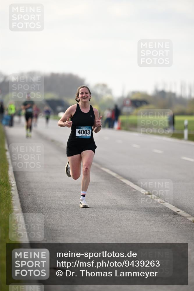 12.04.2026 - 45. Internationalen Wilhelmsburger Insellauf Dr. Thomas Lammeyer http://msf.ph/oto/9439263 12.04.2026 09:59:14 Laufen 4003 meine-sportfotos.de