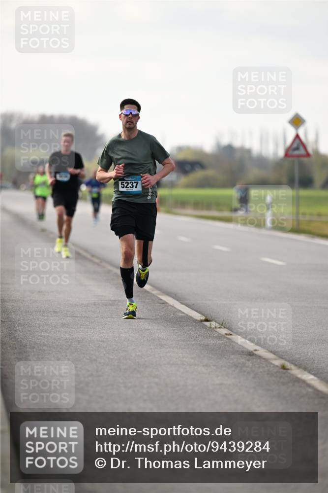 12.04.2026 - 45. Internationalen Wilhelmsburger Insellauf Dr. Thomas Lammeyer http://msf.ph/oto/9439284 12.04.2026 09:59:27 Laufen 5237 meine-sportfotos.de