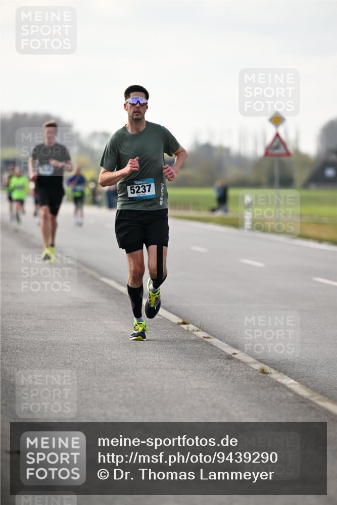 12.04.2026 - 45. Internationalen Wilhelmsburger Insellauf Dr. Thomas Lammeyer http://msf.ph/oto/9439290 12.04.2026 09:59:28 Laufen 5237 meine-sportfotos.de