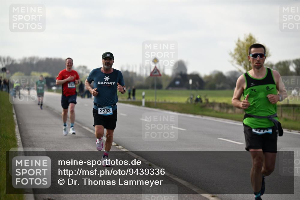 12.04.2026 - 45. Internationalen Wilhelmsburger Insellauf Dr. Thomas Lammeyer http://msf.ph/oto/9439336 12.04.2026 09:59:49 Laufen 3137, 2253 meine-sportfotos.de