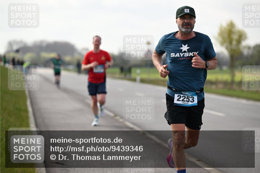 12.04.2026 - 45. Internationalen Wilhelmsburger Insellauf Dr. Thomas Lammeyer http://msf.ph/oto/9439346 12.04.2026 09:59:51 Laufen 45, 2253 meine-sportfotos.de