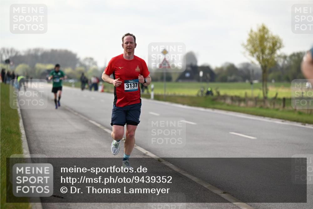12.04.2026 - 45. Internationalen Wilhelmsburger Insellauf Dr. Thomas Lammeyer http://msf.ph/oto/9439352 12.04.2026 09:59:52 Laufen 3137 meine-sportfotos.de