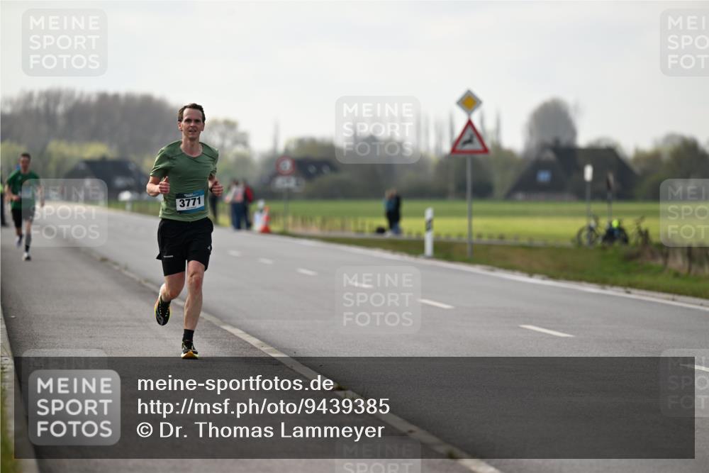 12.04.2026 - 45. Internationalen Wilhelmsburger Insellauf Dr. Thomas Lammeyer http://msf.ph/oto/9439385 12.04.2026 10:00:20 Laufen 3771 meine-sportfotos.de