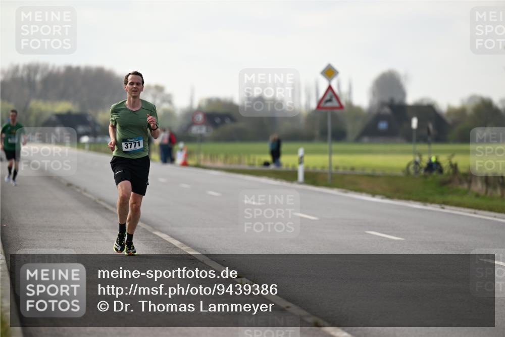 12.04.2026 - 45. Internationalen Wilhelmsburger Insellauf Dr. Thomas Lammeyer http://msf.ph/oto/9439386 12.04.2026 10:00:20 Laufen 3771 meine-sportfotos.de