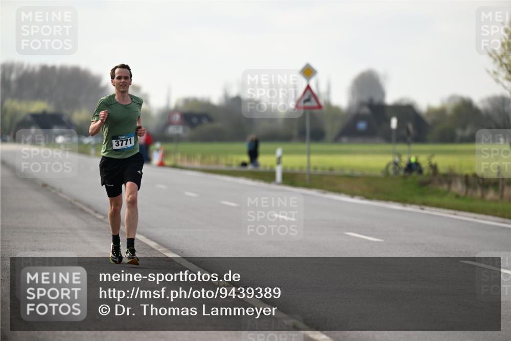 12.04.2026 - 45. Internationalen Wilhelmsburger Insellauf Dr. Thomas Lammeyer http://msf.ph/oto/9439389 12.04.2026 10:00:20 Laufen 3771 meine-sportfotos.de