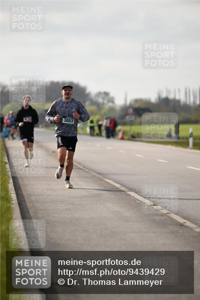 12.04.2026 - 45. Internationalen Wilhelmsburger Insellauf Dr. Thomas Lammeyer http://msf.ph/oto/9439429 12.04.2026 10:01:05 Laufen 3053 meine-sportfotos.de