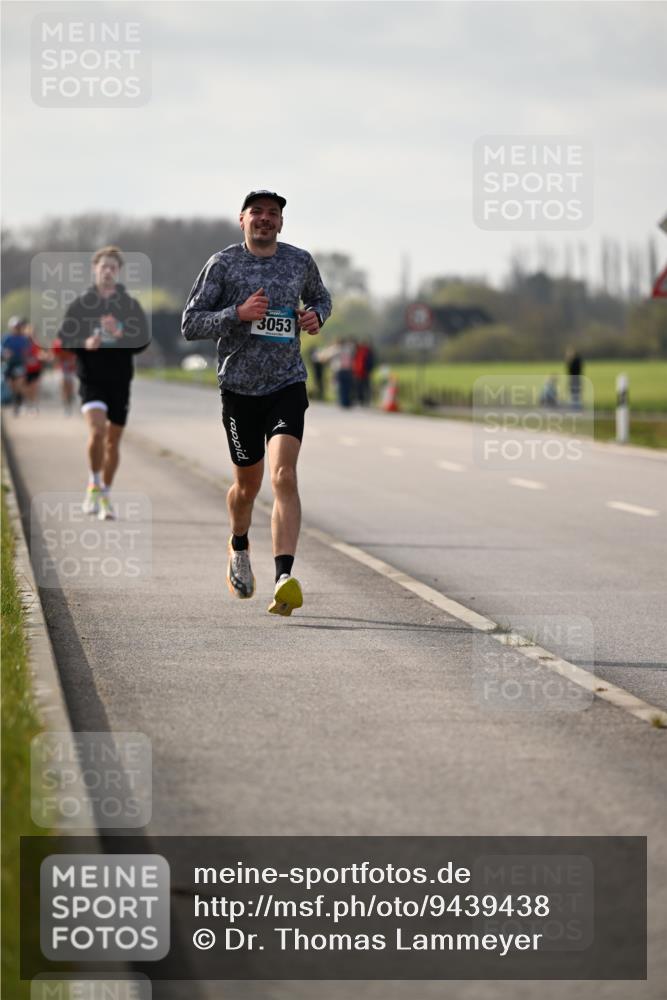 12.04.2026 - 45. Internationalen Wilhelmsburger Insellauf Dr. Thomas Lammeyer http://msf.ph/oto/9439438 12.04.2026 10:01:06 Laufen 3053 meine-sportfotos.de