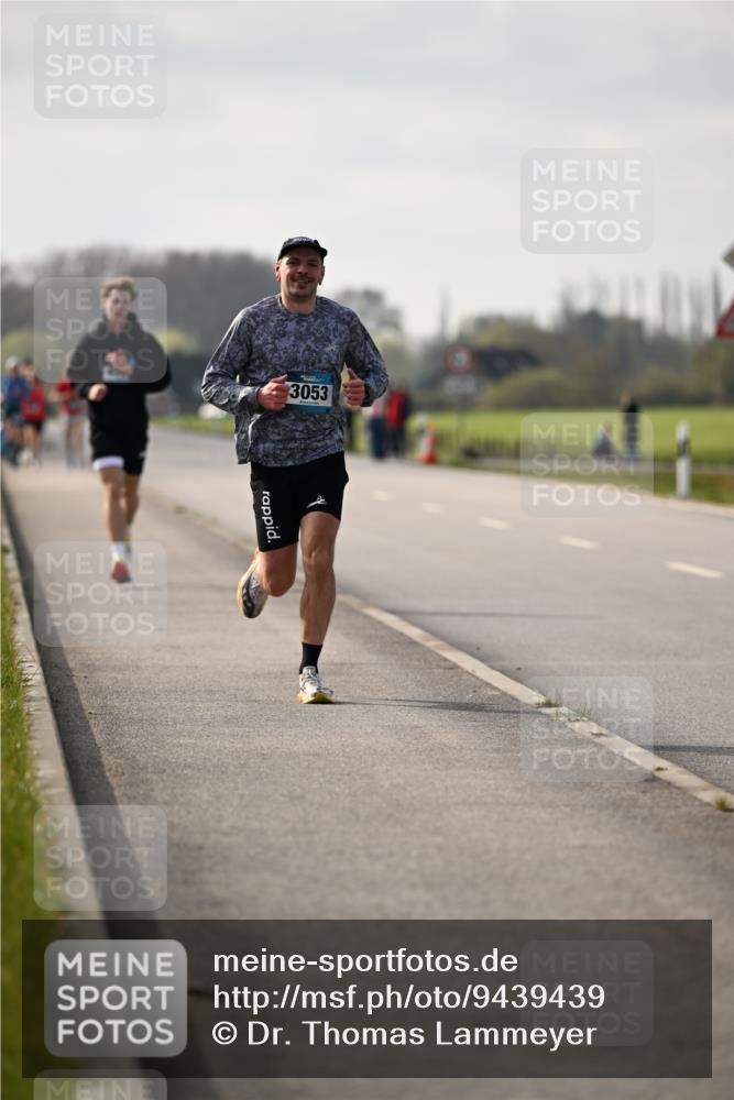 12.04.2026 - 45. Internationalen Wilhelmsburger Insellauf Dr. Thomas Lammeyer http://msf.ph/oto/9439439 12.04.2026 10:01:06 Laufen 3053 meine-sportfotos.de
