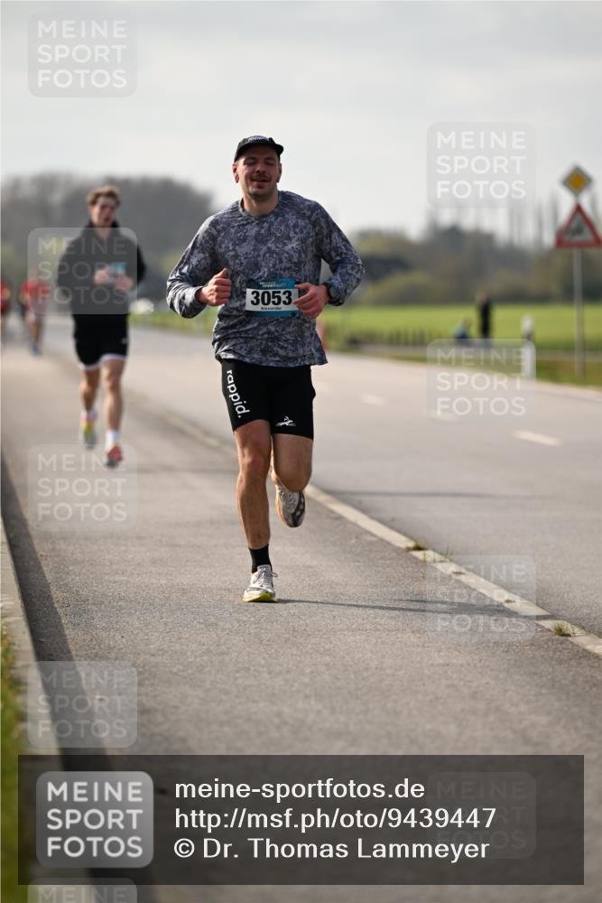 12.04.2026 - 45. Internationalen Wilhelmsburger Insellauf Dr. Thomas Lammeyer http://msf.ph/oto/9439447 12.04.2026 10:01:07 Laufen 3053 meine-sportfotos.de
