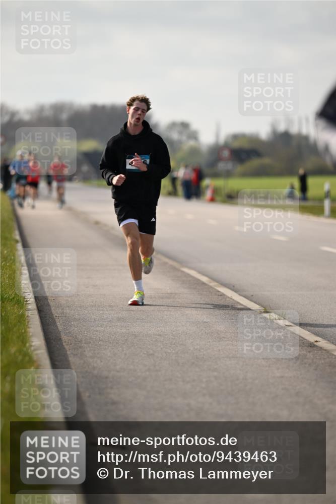 12.04.2026 - 45. Internationalen Wilhelmsburger Insellauf Dr. Thomas Lammeyer http://msf.ph/oto/9439463 12.04.2026 10:01:10 Laufen  meine-sportfotos.de