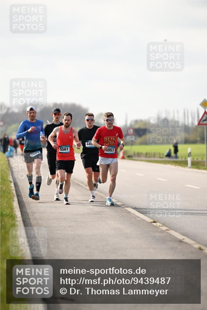 12.04.2026 - 45. Internationalen Wilhelmsburger Insellauf Dr. Thomas Lammeyer http://msf.ph/oto/9439487 12.04.2026 10:01:26 Laufen 5694, 5561, 449, 1953 meine-sportfotos.de