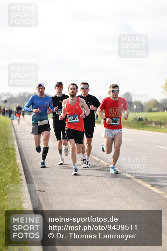 12.04.2026 - 45. Internationalen Wilhelmsburger Insellauf Dr. Thomas Lammeyer http://msf.ph/oto/9439511 12.04.2026 10:01:30 Laufen 469, 5561, 19, 1953 meine-sportfotos.de