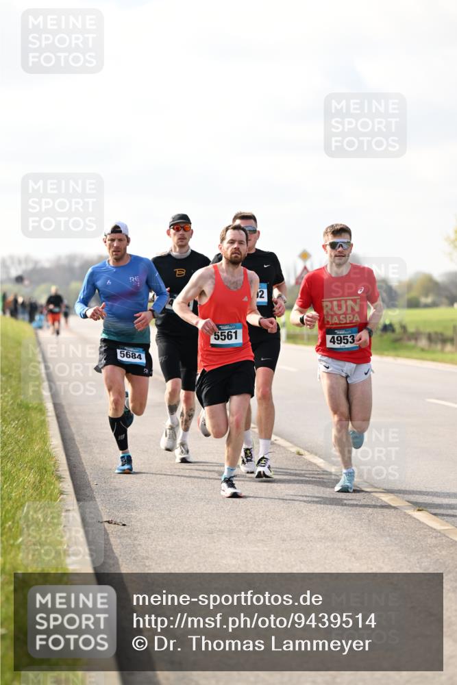 12.04.2026 - 45. Internationalen Wilhelmsburger Insellauf Dr. Thomas Lammeyer http://msf.ph/oto/9439514 12.04.2026 10:01:30 Laufen 5684, 2, 5561, 12, 4953 meine-sportfotos.de