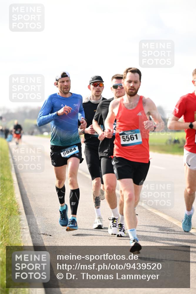 12.04.2026 - 45. Internationalen Wilhelmsburger Insellauf Dr. Thomas Lammeyer http://msf.ph/oto/9439520 12.04.2026 10:01:31 Laufen 5684, 5561 meine-sportfotos.de