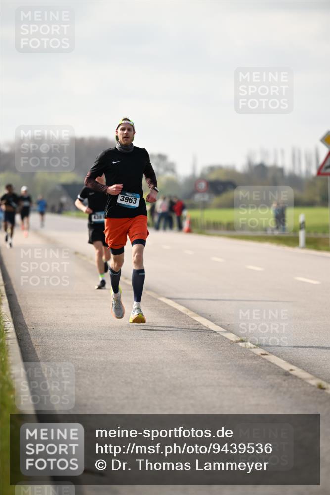 12.04.2026 - 45. Internationalen Wilhelmsburger Insellauf Dr. Thomas Lammeyer http://msf.ph/oto/9439536 12.04.2026 10:01:42 Laufen 3963 meine-sportfotos.de