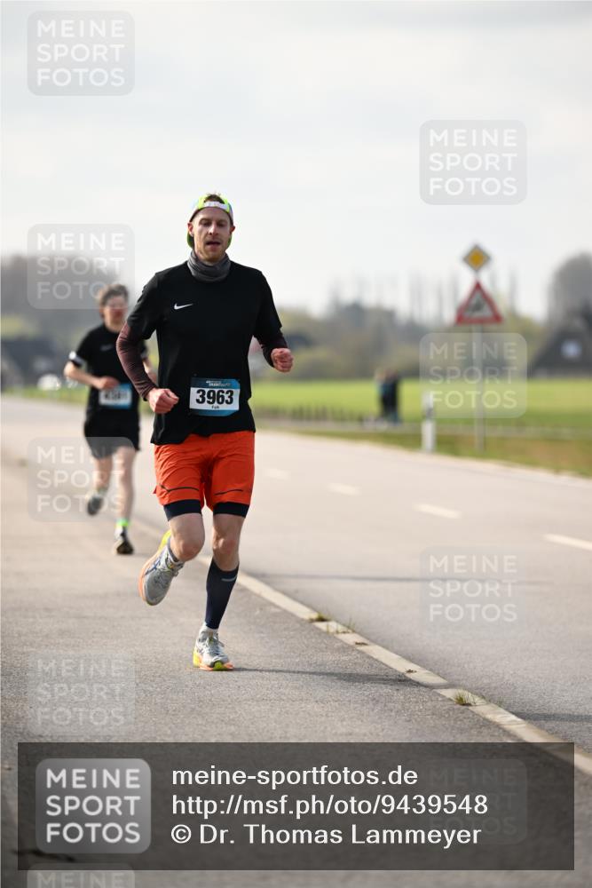 12.04.2026 - 45. Internationalen Wilhelmsburger Insellauf Dr. Thomas Lammeyer http://msf.ph/oto/9439548 12.04.2026 10:01:44 Laufen 3963 meine-sportfotos.de