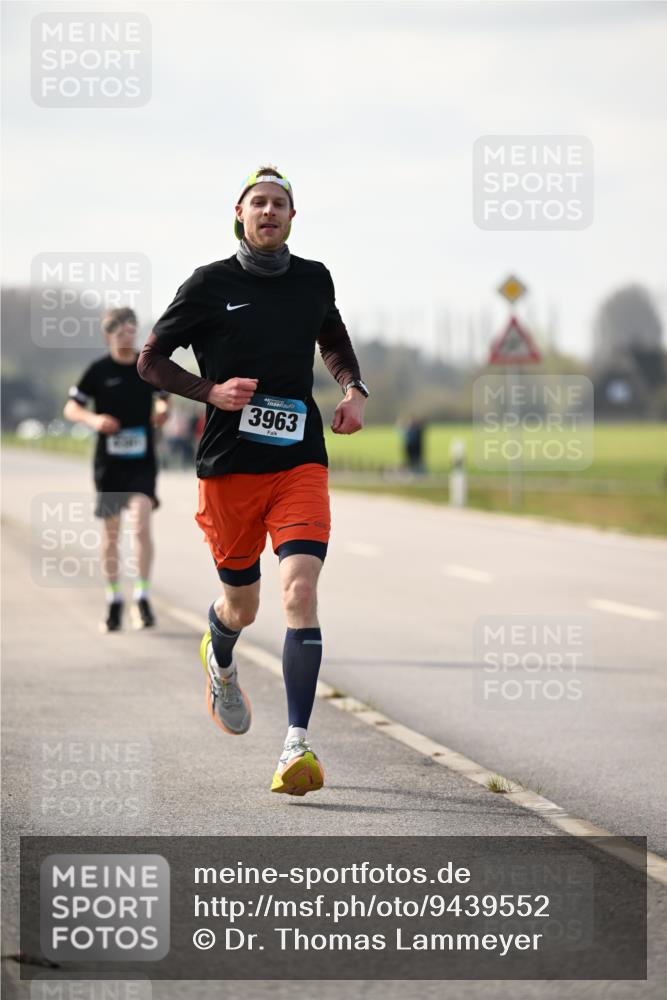 12.04.2026 - 45. Internationalen Wilhelmsburger Insellauf Dr. Thomas Lammeyer http://msf.ph/oto/9439552 12.04.2026 10:01:44 Laufen 3963 meine-sportfotos.de