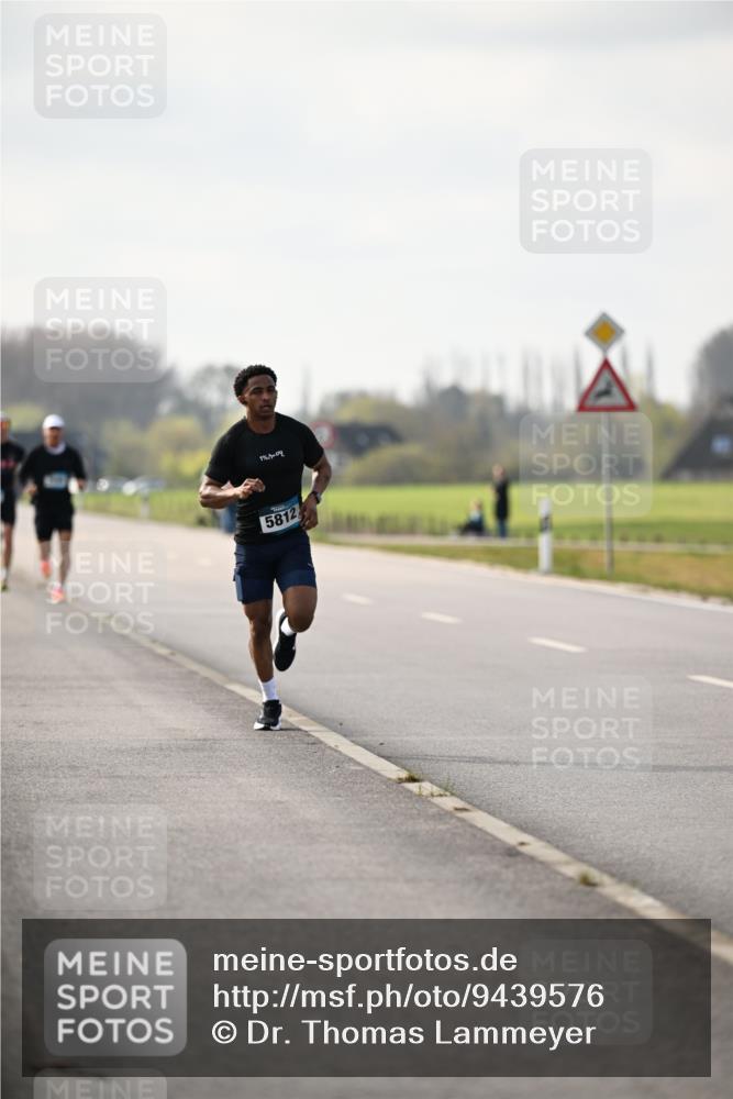 12.04.2026 - 45. Internationalen Wilhelmsburger Insellauf Dr. Thomas Lammeyer http://msf.ph/oto/9439576 12.04.2026 10:01:53 Laufen 5812 meine-sportfotos.de