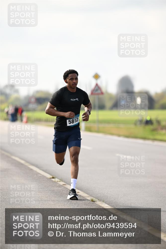 12.04.2026 - 45. Internationalen Wilhelmsburger Insellauf Dr. Thomas Lammeyer http://msf.ph/oto/9439594 12.04.2026 10:01:56 Laufen 1, 5812 meine-sportfotos.de