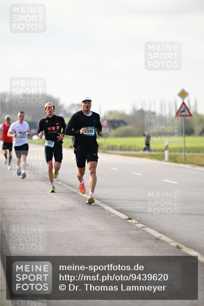 12.04.2026 - 45. Internationalen Wilhelmsburger Insellauf Dr. Thomas Lammeyer http://msf.ph/oto/9439620 12.04.2026 10:02:01 Laufen 2383, 2595 meine-sportfotos.de