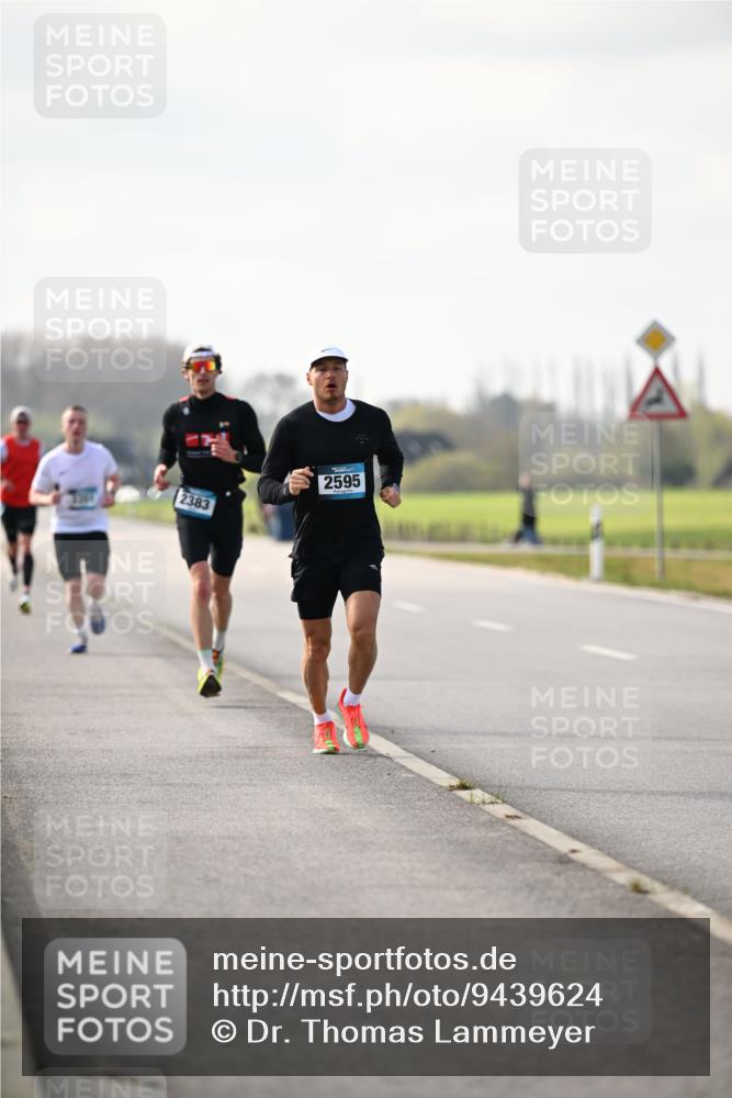12.04.2026 - 45. Internationalen Wilhelmsburger Insellauf Dr. Thomas Lammeyer http://msf.ph/oto/9439624 12.04.2026 10:02:01 Laufen 2383, 2595 meine-sportfotos.de