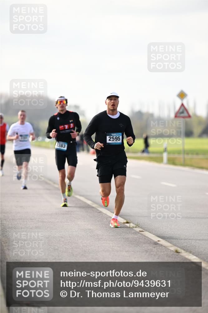 12.04.2026 - 45. Internationalen Wilhelmsburger Insellauf Dr. Thomas Lammeyer http://msf.ph/oto/9439631 12.04.2026 10:02:02 Laufen 2383, 2595 meine-sportfotos.de