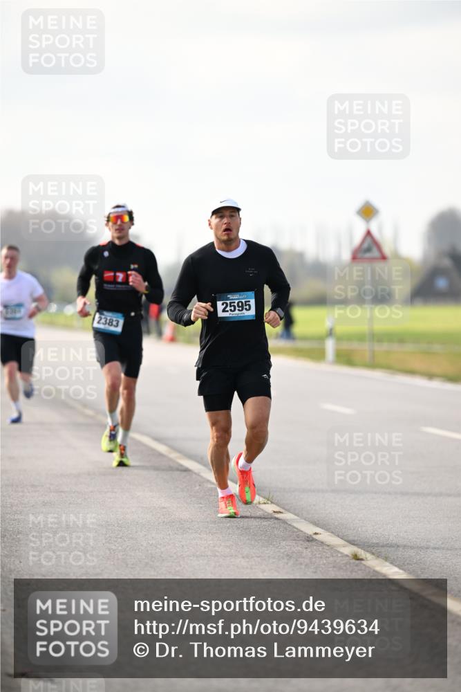 12.04.2026 - 45. Internationalen Wilhelmsburger Insellauf Dr. Thomas Lammeyer http://msf.ph/oto/9439634 12.04.2026 10:02:03 Laufen 2383, 2595 meine-sportfotos.de