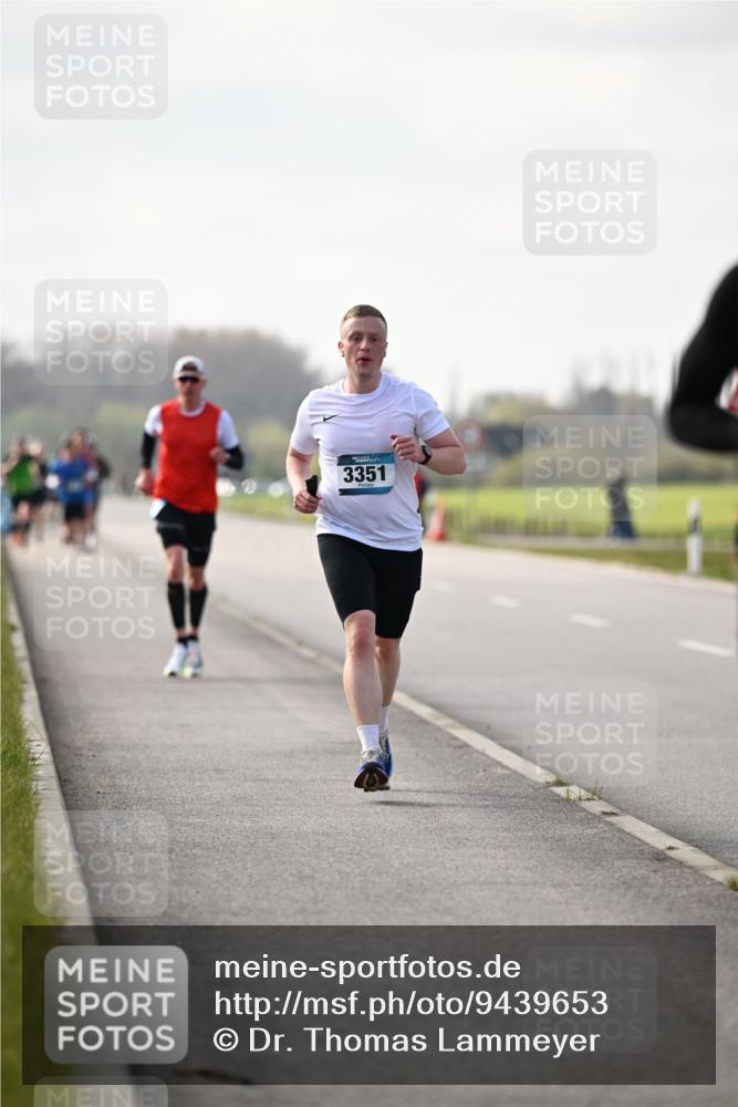 12.04.2026 - 45. Internationalen Wilhelmsburger Insellauf Dr. Thomas Lammeyer http://msf.ph/oto/9439653 12.04.2026 10:02:07 Laufen 3351 meine-sportfotos.de