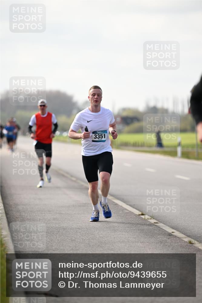 12.04.2026 - 45. Internationalen Wilhelmsburger Insellauf Dr. Thomas Lammeyer http://msf.ph/oto/9439655 12.04.2026 10:02:07 Laufen 3351 meine-sportfotos.de