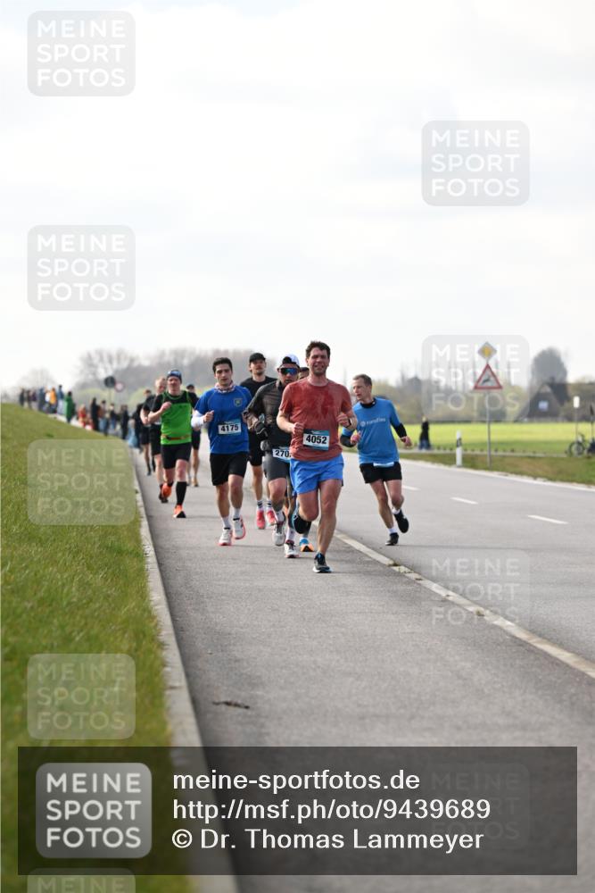 12.04.2026 - 45. Internationalen Wilhelmsburger Insellauf Dr. Thomas Lammeyer http://msf.ph/oto/9439689 12.04.2026 10:02:24 Laufen 4175, 270, 4052 meine-sportfotos.de