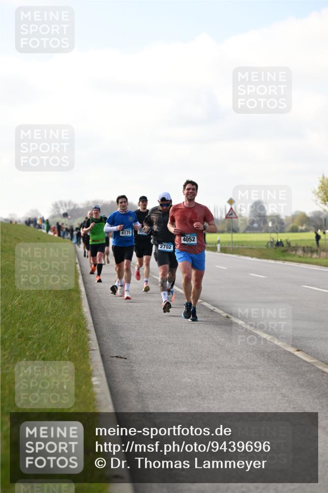 12.04.2026 - 45. Internationalen Wilhelmsburger Insellauf Dr. Thomas Lammeyer http://msf.ph/oto/9439696 12.04.2026 10:02:25 Laufen 4175, 35, 2702, 4052 meine-sportfotos.de
