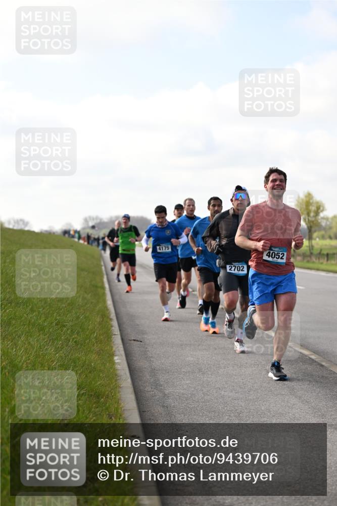 12.04.2026 - 45. Internationalen Wilhelmsburger Insellauf Dr. Thomas Lammeyer http://msf.ph/oto/9439706 12.04.2026 10:02:27 Laufen 4175, 2702, 4052 meine-sportfotos.de