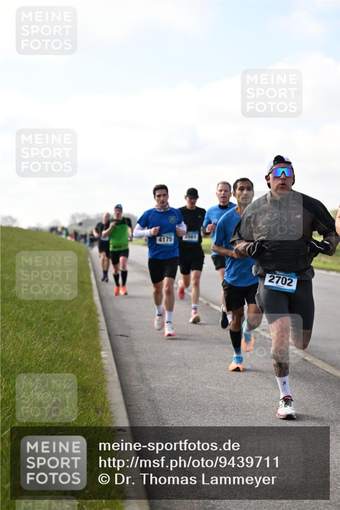 12.04.2026 - 45. Internationalen Wilhelmsburger Insellauf Dr. Thomas Lammeyer http://msf.ph/oto/9439711 12.04.2026 10:02:28 Laufen 4175, 2702 meine-sportfotos.de
