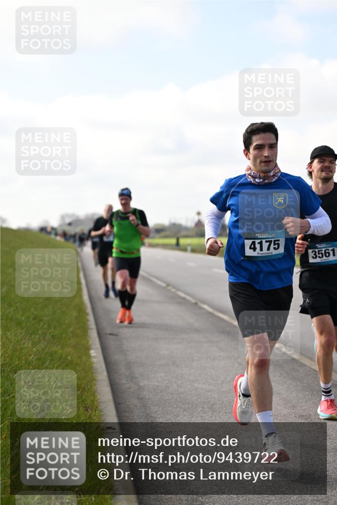 12.04.2026 - 45. Internationalen Wilhelmsburger Insellauf Dr. Thomas Lammeyer http://msf.ph/oto/9439722 12.04.2026 10:02:30 Laufen 4175, 3561 meine-sportfotos.de