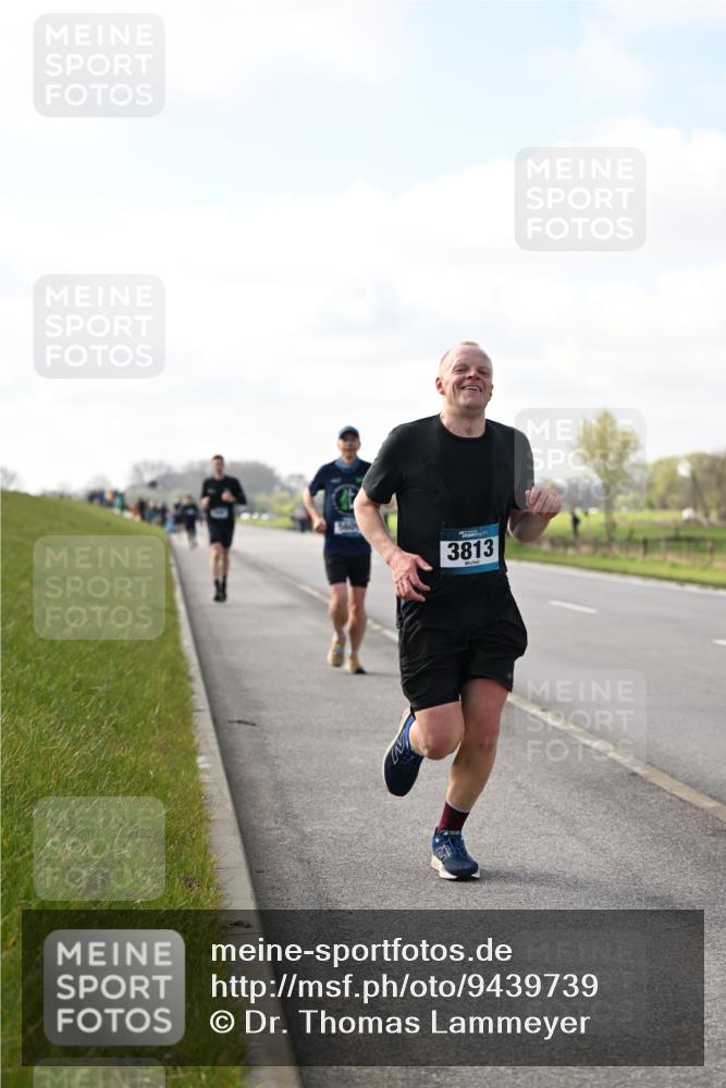 12.04.2026 - 45. Internationalen Wilhelmsburger Insellauf Dr. Thomas Lammeyer http://msf.ph/oto/9439739 12.04.2026 10:02:33 Laufen 3813 meine-sportfotos.de