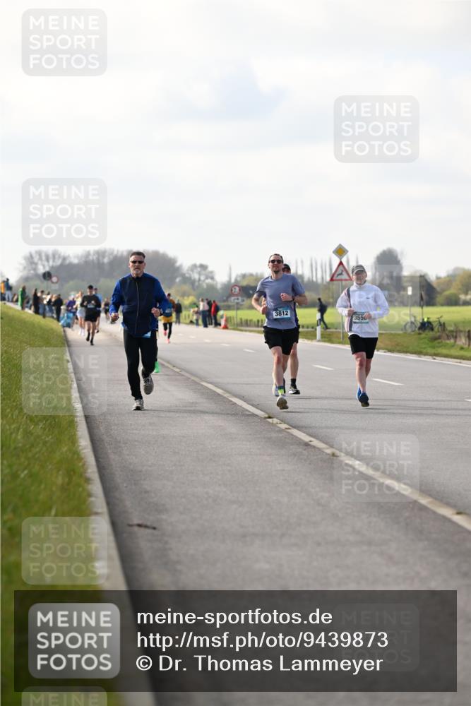 12.04.2026 - 45. Internationalen Wilhelmsburger Insellauf Dr. Thomas Lammeyer http://msf.ph/oto/9439873 12.04.2026 10:03:06 Laufen 3812, 35504 meine-sportfotos.de