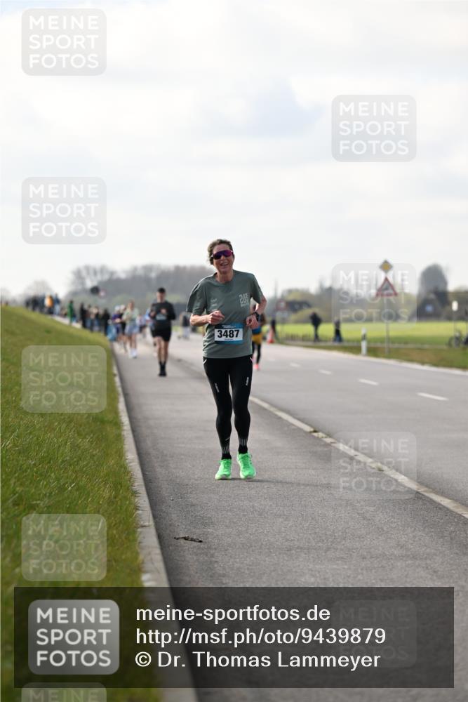 12.04.2026 - 45. Internationalen Wilhelmsburger Insellauf Dr. Thomas Lammeyer http://msf.ph/oto/9439879 12.04.2026 10:03:12 Laufen 3487 meine-sportfotos.de