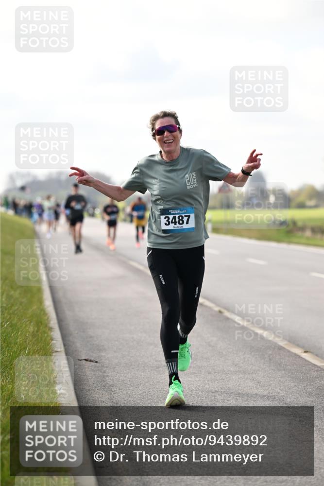 12.04.2026 - 45. Internationalen Wilhelmsburger Insellauf Dr. Thomas Lammeyer http://msf.ph/oto/9439892 12.04.2026 10:03:13 Laufen 302, 3487, 2010 meine-sportfotos.de