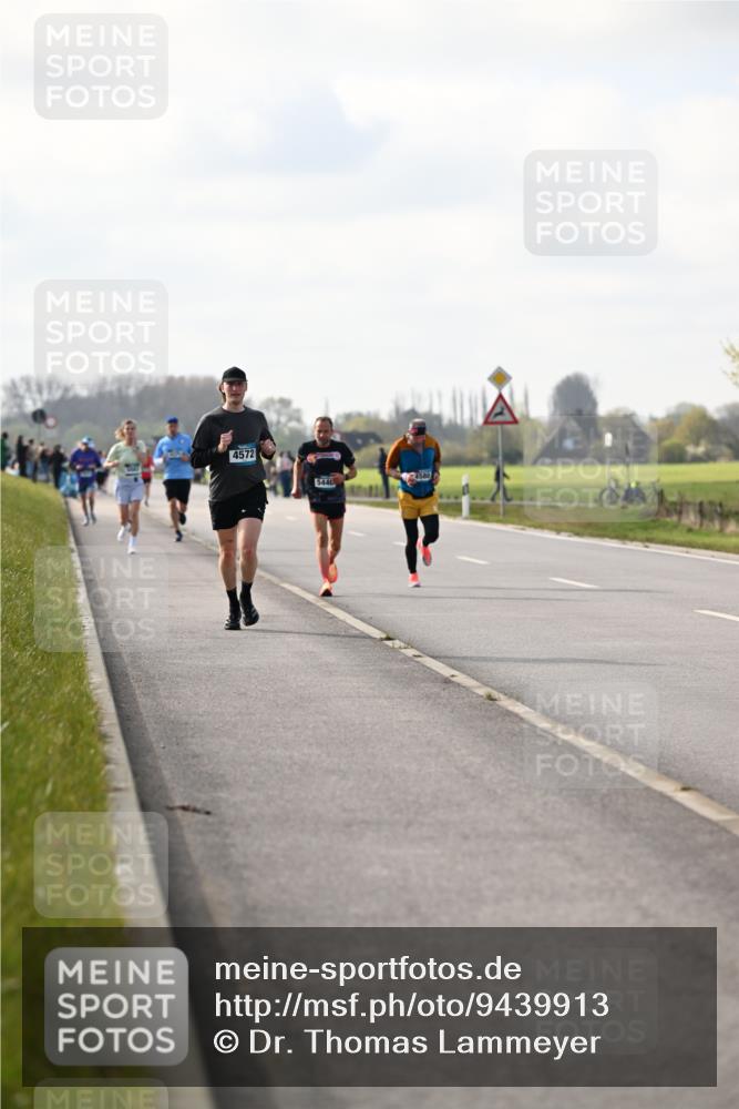 12.04.2026 - 45. Internationalen Wilhelmsburger Insellauf Dr. Thomas Lammeyer http://msf.ph/oto/9439913 12.04.2026 10:03:18 Laufen 4572, 5440, 4580 meine-sportfotos.de