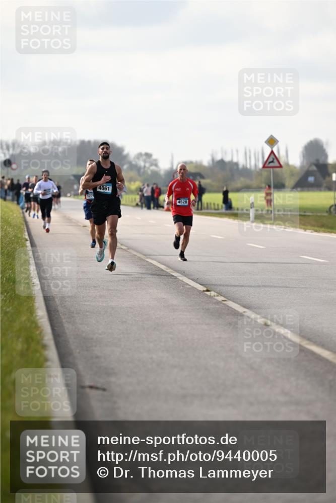 12.04.2026 - 45. Internationalen Wilhelmsburger Insellauf Dr. Thomas Lammeyer http://msf.ph/oto/9440005 12.04.2026 10:03:38 Laufen 4061, 4528 meine-sportfotos.de