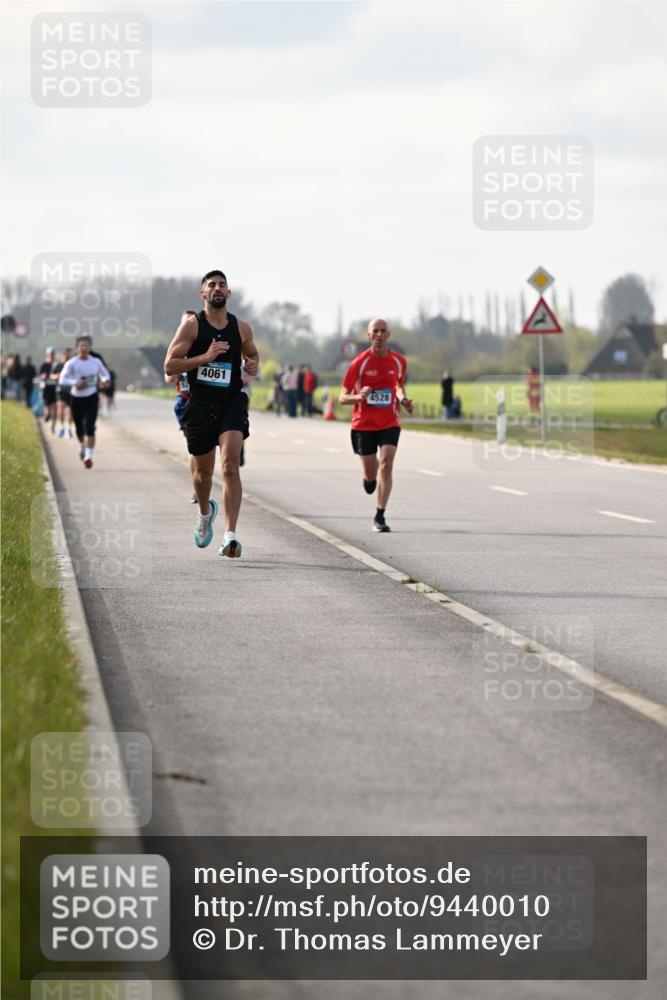 12.04.2026 - 45. Internationalen Wilhelmsburger Insellauf Dr. Thomas Lammeyer http://msf.ph/oto/9440010 12.04.2026 10:03:38 Laufen 4061, 4528 meine-sportfotos.de