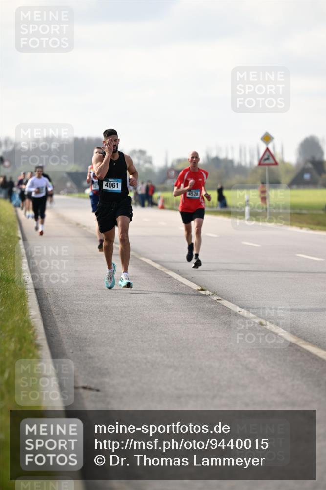 12.04.2026 - 45. Internationalen Wilhelmsburger Insellauf Dr. Thomas Lammeyer http://msf.ph/oto/9440015 12.04.2026 10:03:39 Laufen 4061, 4528 meine-sportfotos.de