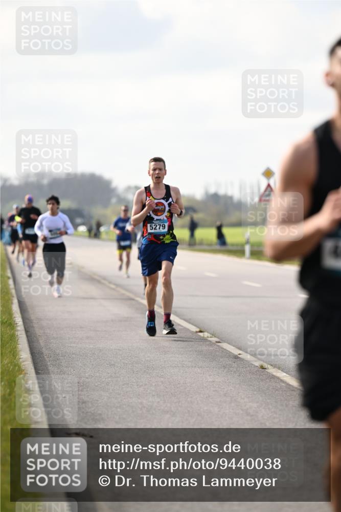 12.04.2026 - 45. Internationalen Wilhelmsburger Insellauf Dr. Thomas Lammeyer http://msf.ph/oto/9440038 12.04.2026 10:03:43 Laufen  meine-sportfotos.de