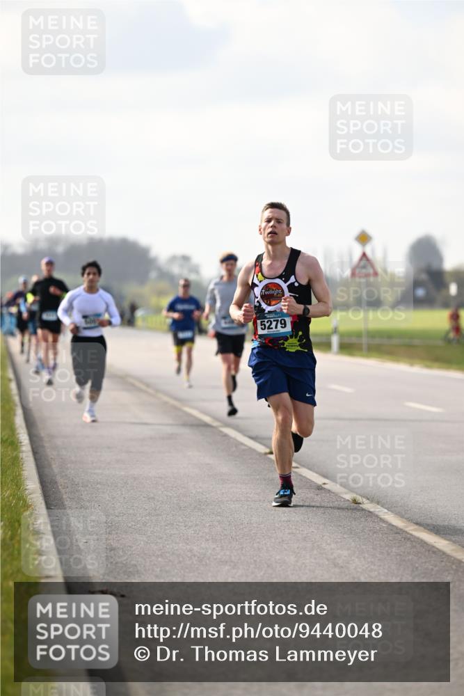 12.04.2026 - 45. Internationalen Wilhelmsburger Insellauf Dr. Thomas Lammeyer http://msf.ph/oto/9440048 12.04.2026 10:03:44 Laufen 5279 meine-sportfotos.de