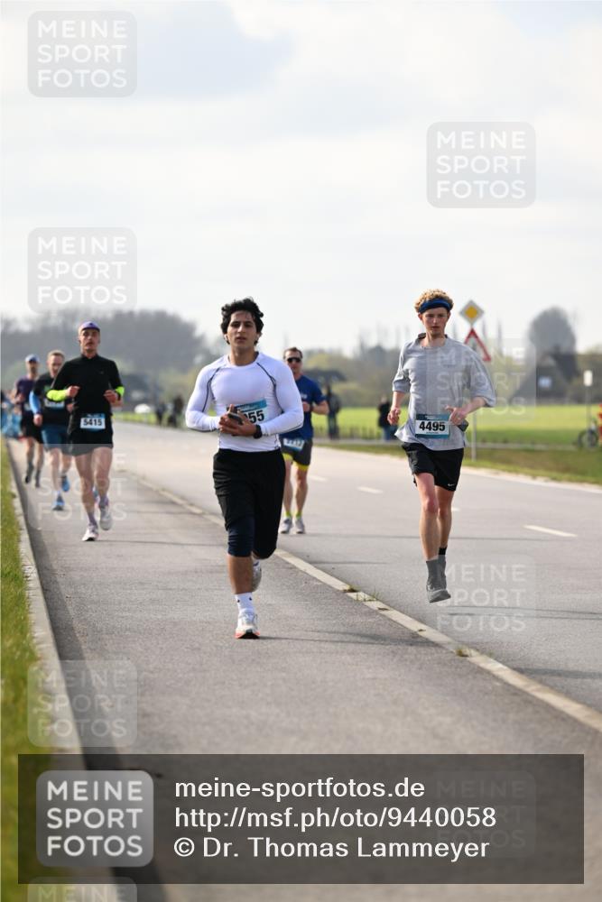 12.04.2026 - 45. Internationalen Wilhelmsburger Insellauf Dr. Thomas Lammeyer http://msf.ph/oto/9440058 12.04.2026 10:03:47 Laufen 5415, 55, 4495 meine-sportfotos.de